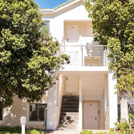 Whale View Self Catering Apartment Hermanus Esterno foto